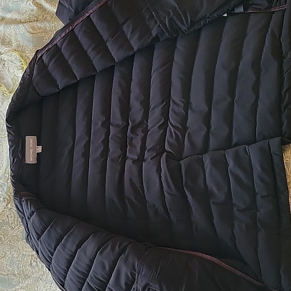 Michael Kors Men's Black Puffer Jacket - Picture 3 of 8